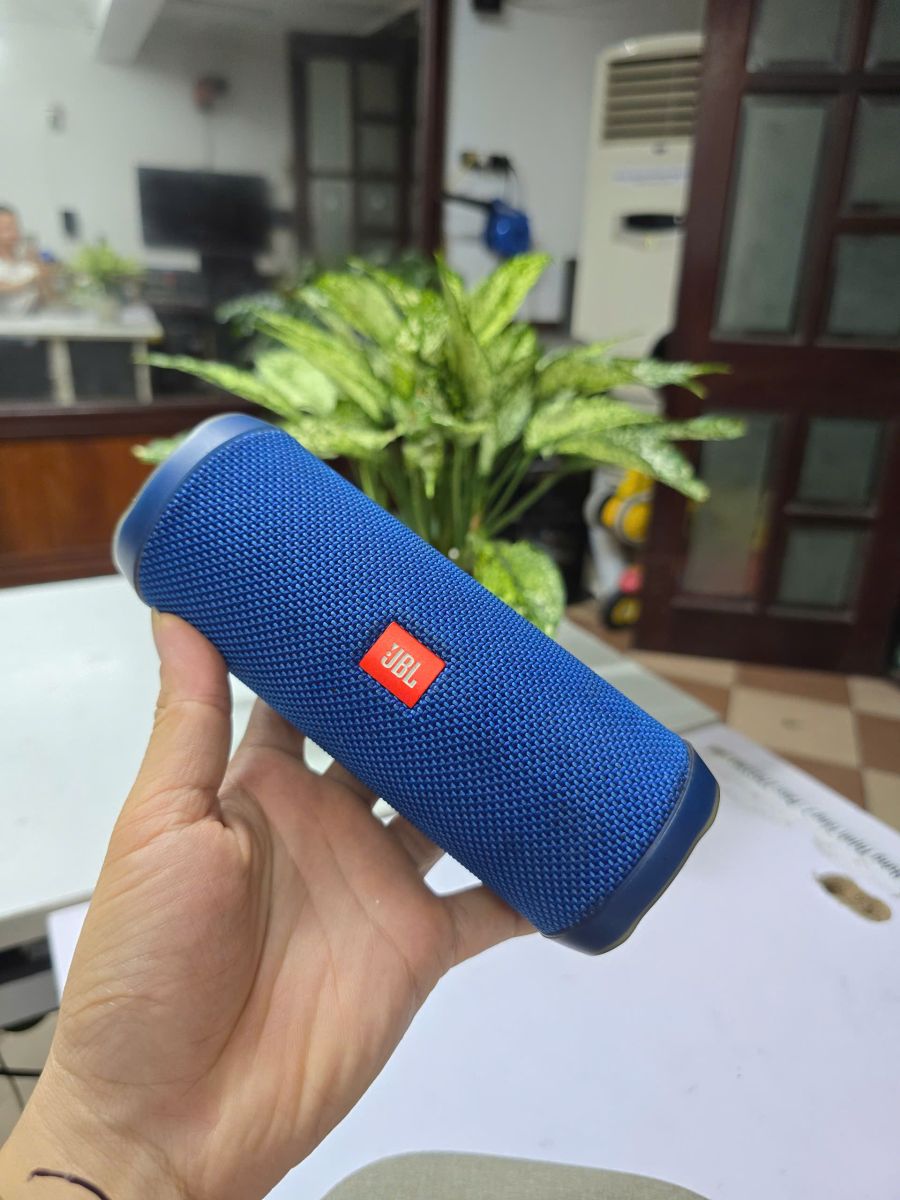 Địa chỉ thu mua loa Bluetooth cũ giá cao tại Hà Nội - thu mua tận nhà