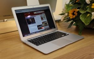 Thu mua Macbook cũ giá cao tại Hà Nội (uy tín nhất)